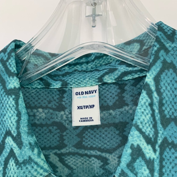 Animal Print Blouse - Picture 4 of 5